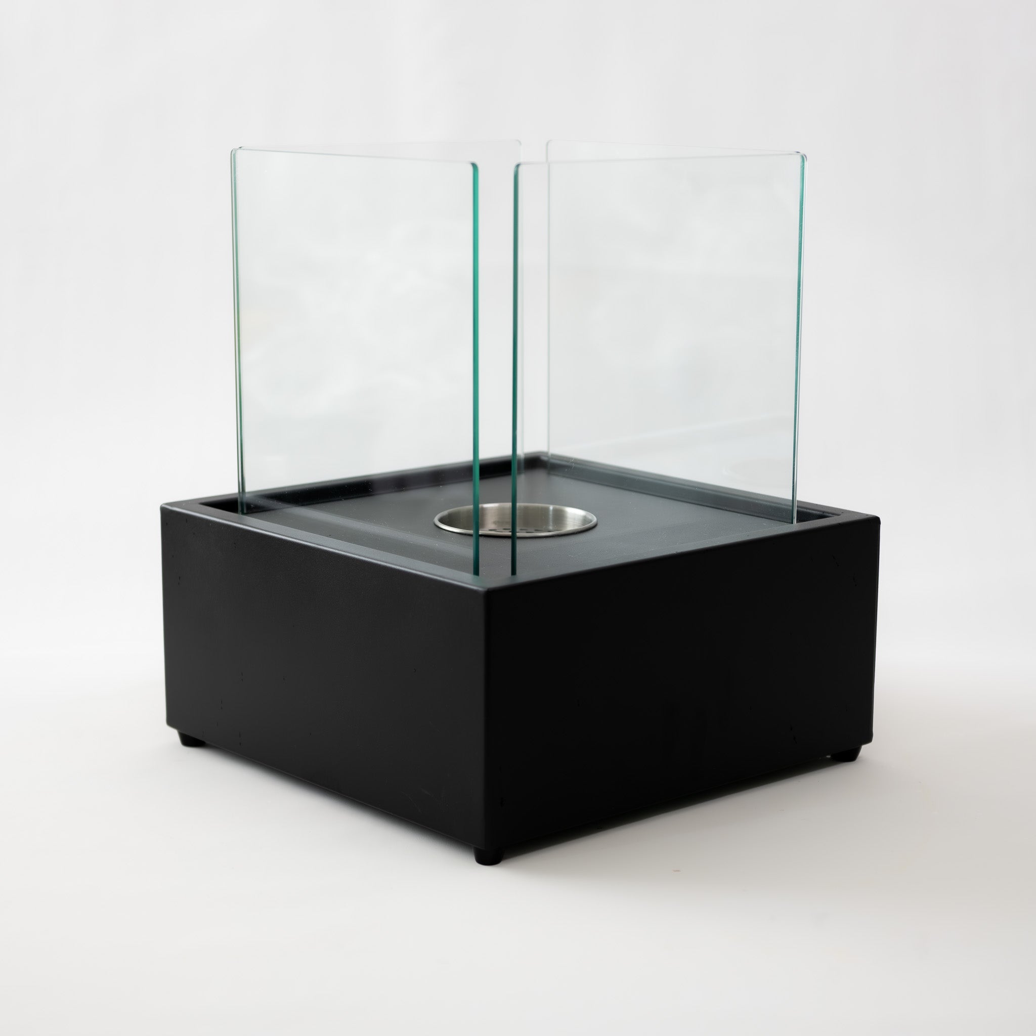 The Big Cube - black 16t -   Size: 35*35*42cm